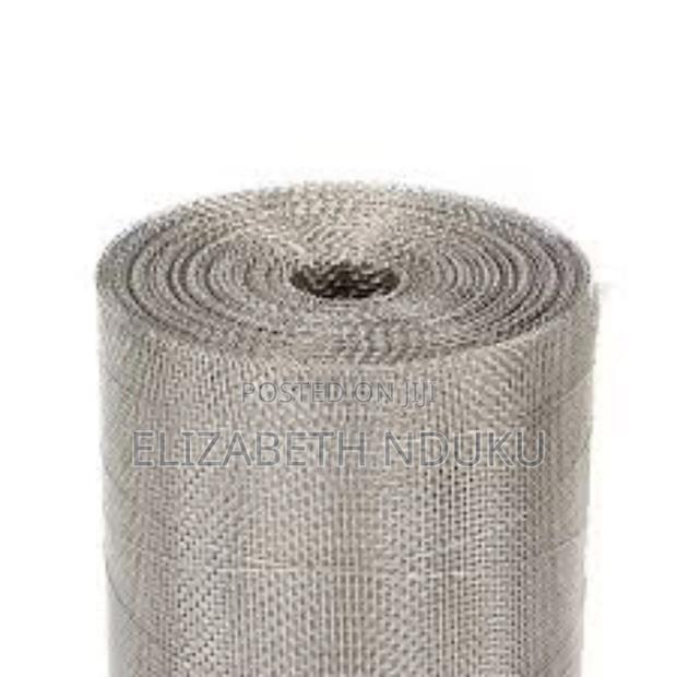 Precision Structured Coffee Tray Wire Mesh - main view