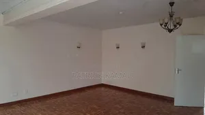 4bdrm House in Mountain View, Westlands for sale