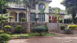 4bdrm House in Mountain View, Westlands for sale