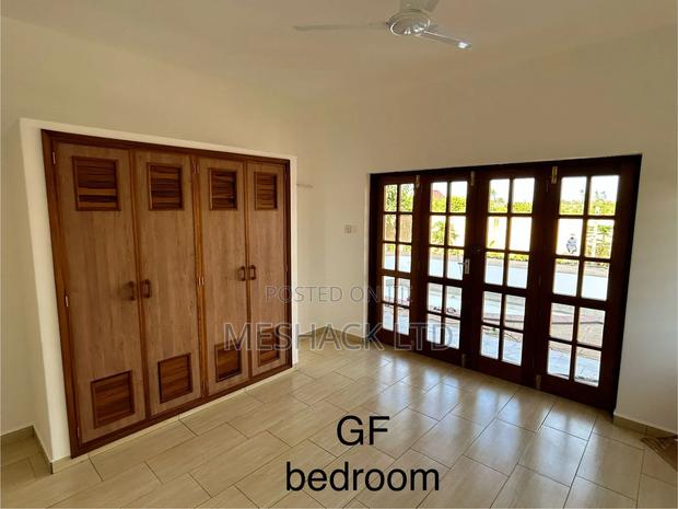 3bdrm Villa in Gallu, Diani for sale - thumbnail 6