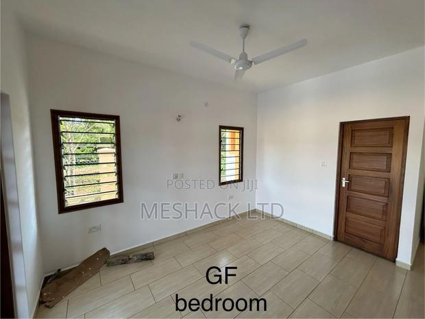 3bdrm Villa in Gallu, Diani for sale - thumbnail 8