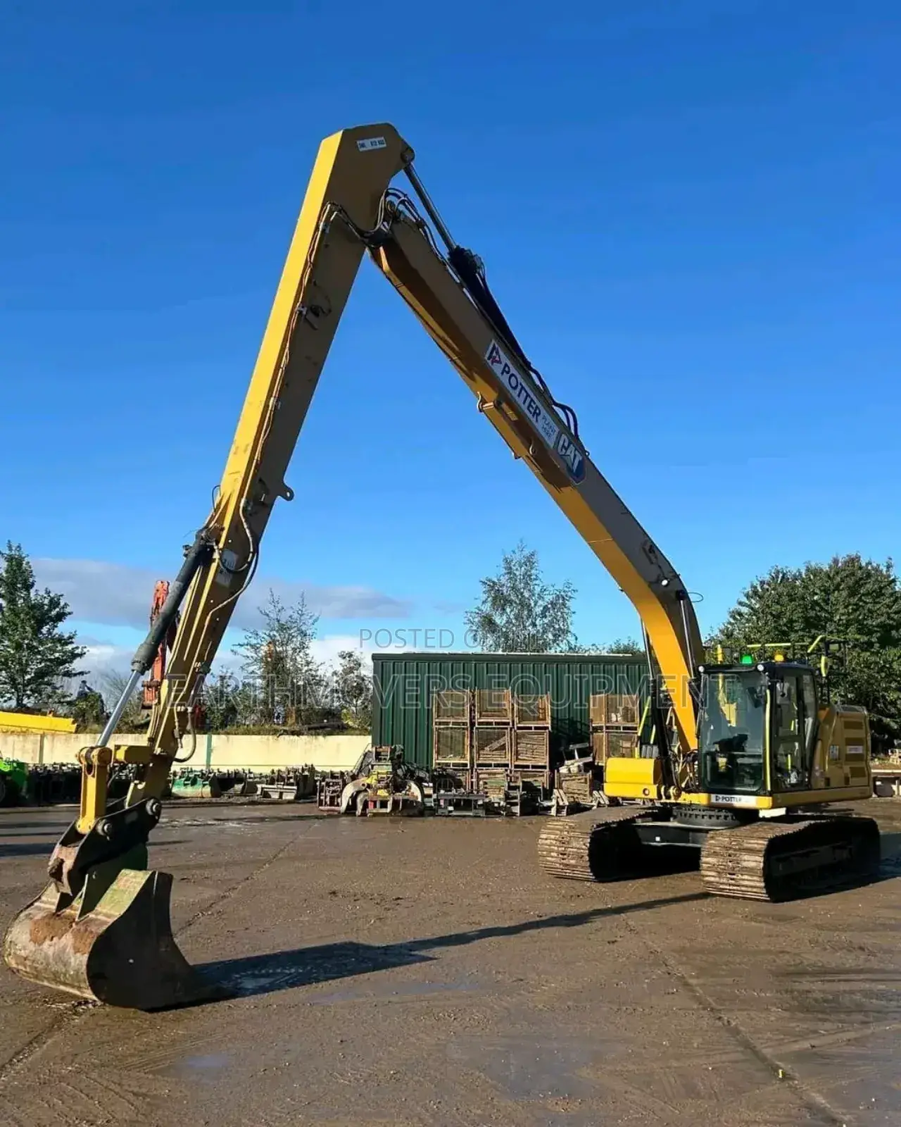 Long Reach Boom Excavator for Hire