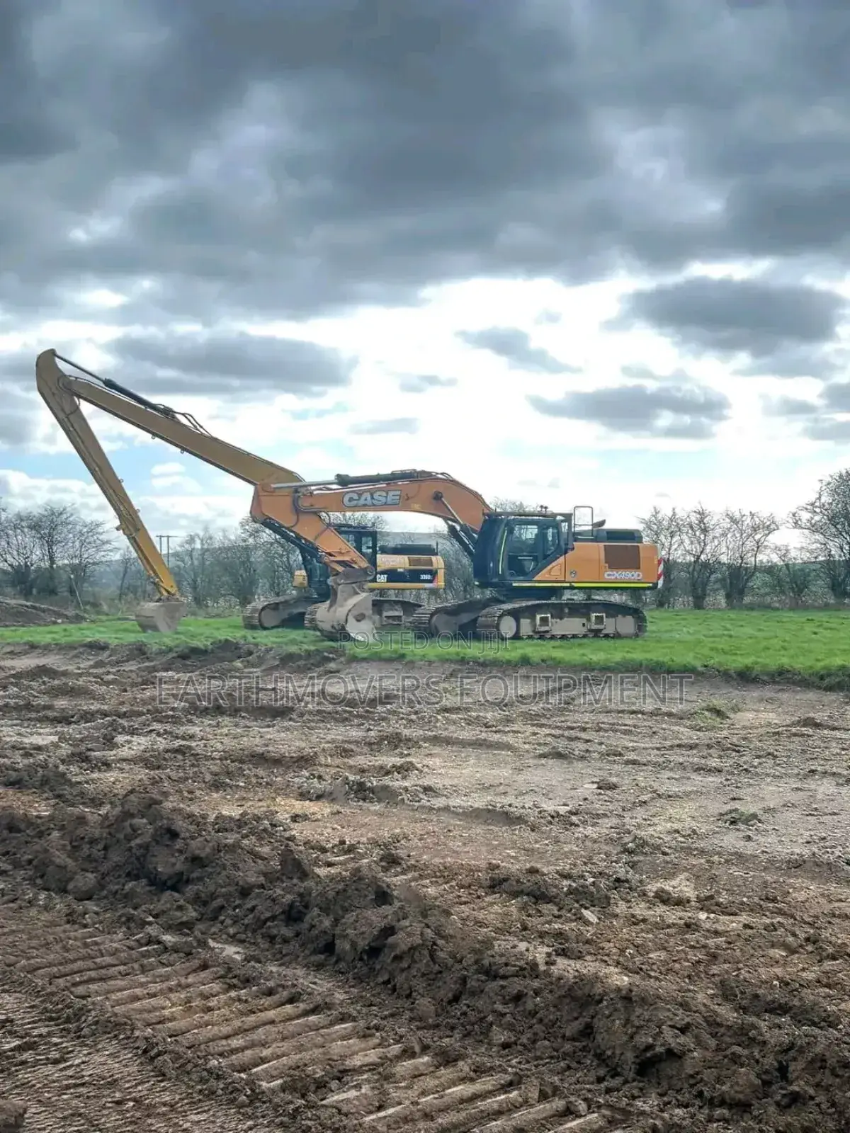 Long Reach Boom Excavator for Hire