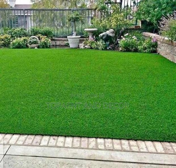 Outdoor Artificial Grass Carpet With No Watering and Hassle
