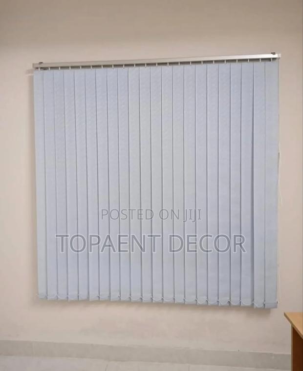 Plain White Premium Blinds for Perfect Offices and Homes