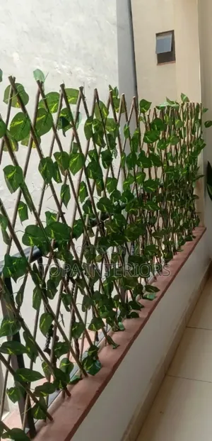 Quick Fix Diy Stretchable Faux Balcony Leafy Privacy Fence