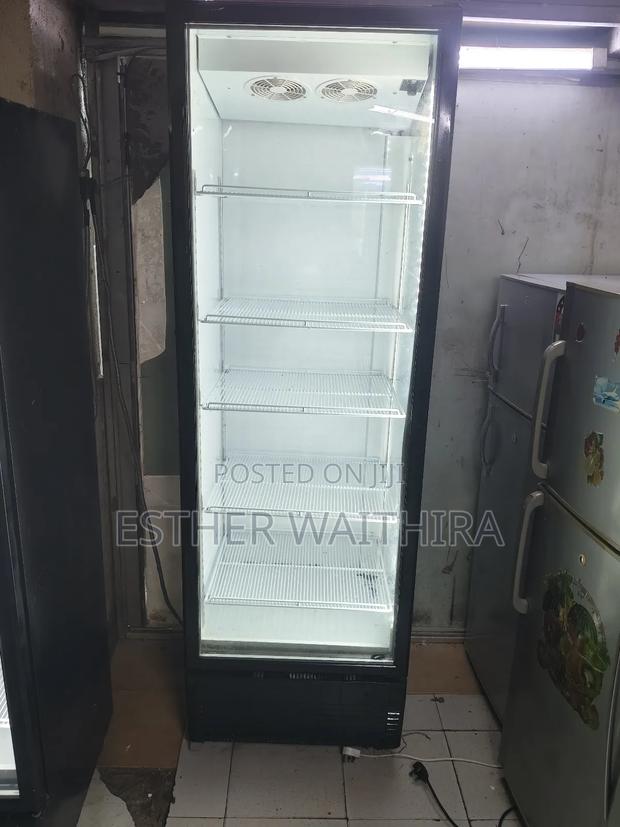 Free Standing Display Counter 600litres - thumbnail 3