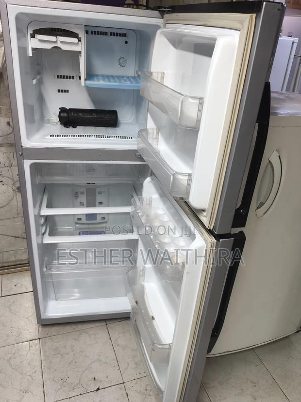 Fully Functional Sumsung Fridge - thumbnail 2