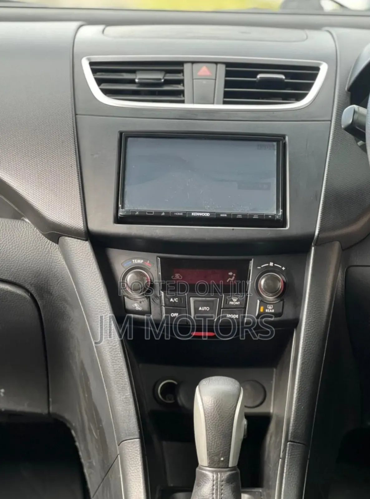 Suzuki Swift 2017 Silver