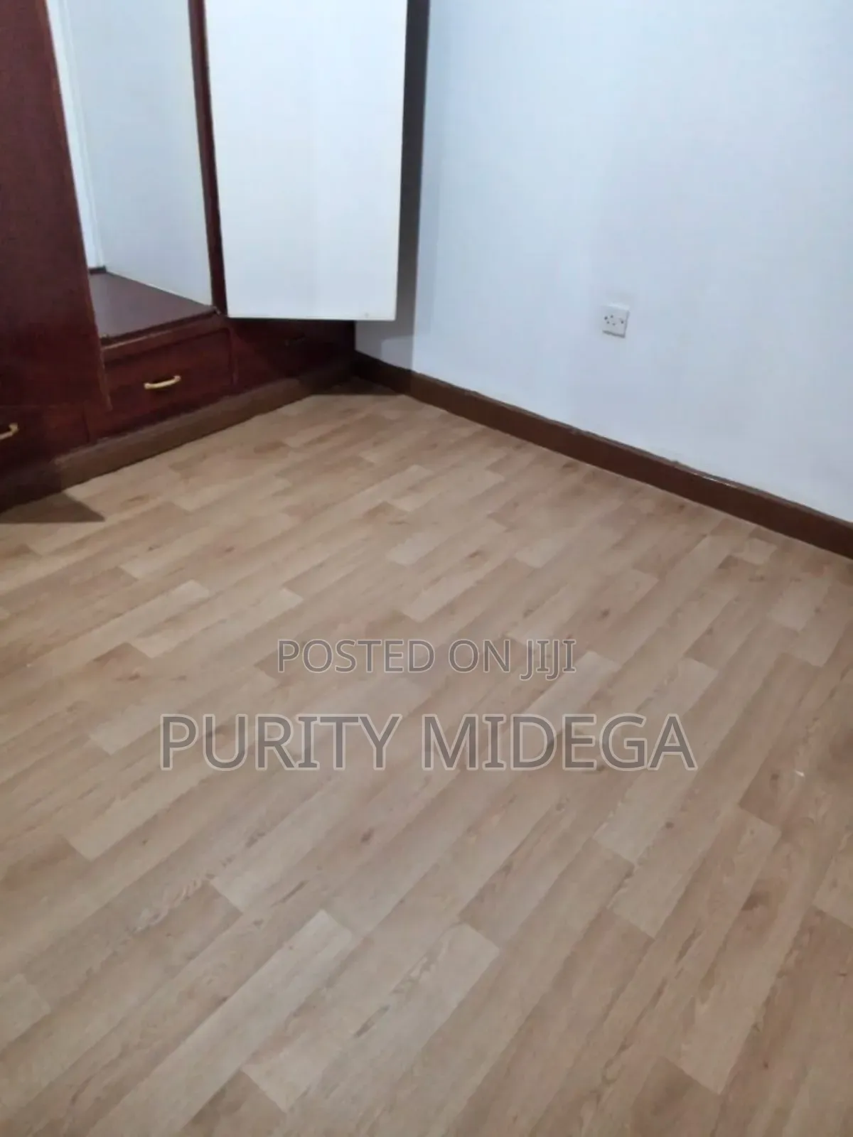 Vinyl Flooring