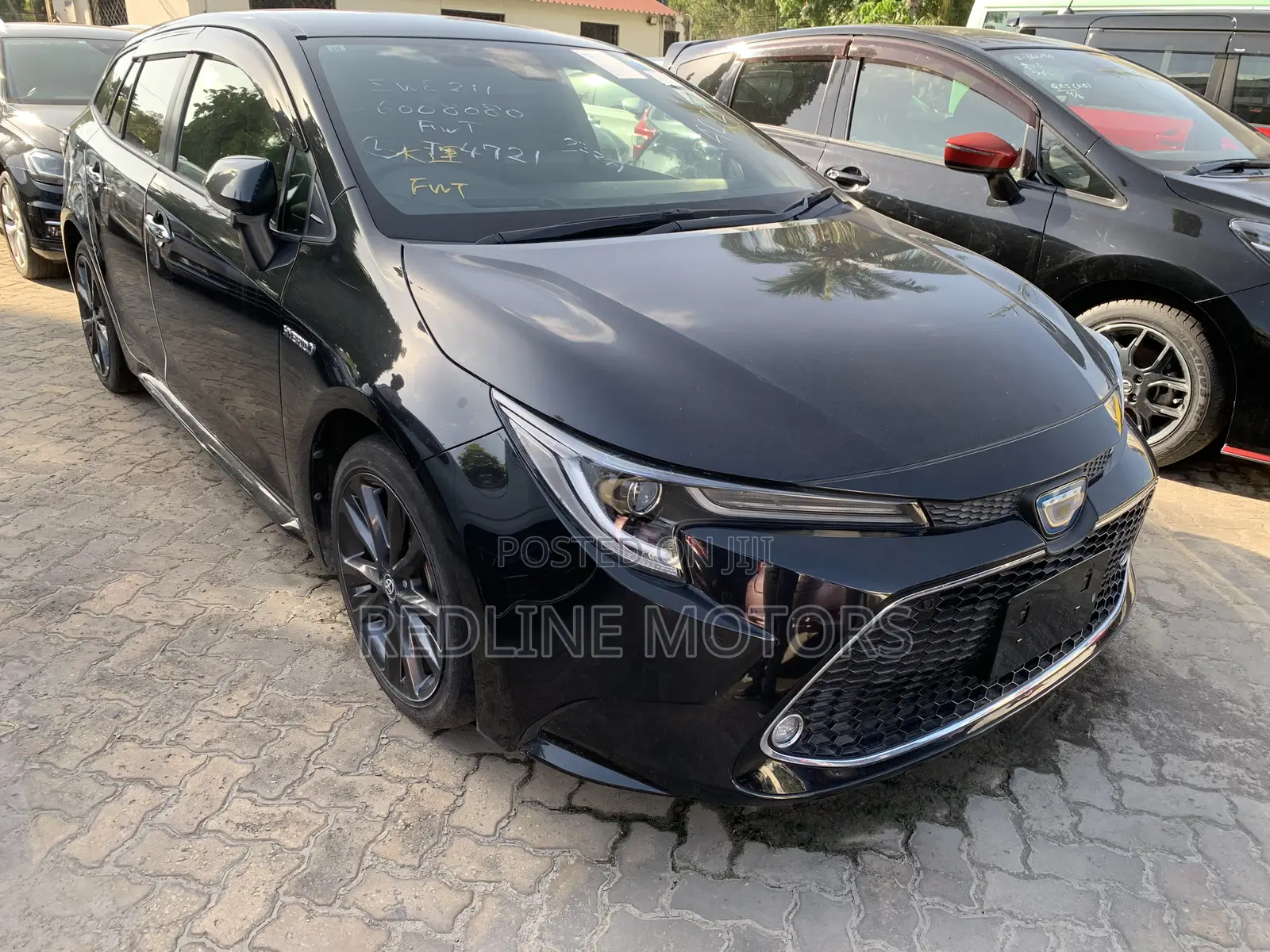 Toyota Corolla LE Eco (1.8L 4cyl 2A) 2019 Black