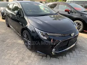 Toyota Corolla LE Eco (1.8L 4cyl 2A) 2019 Black