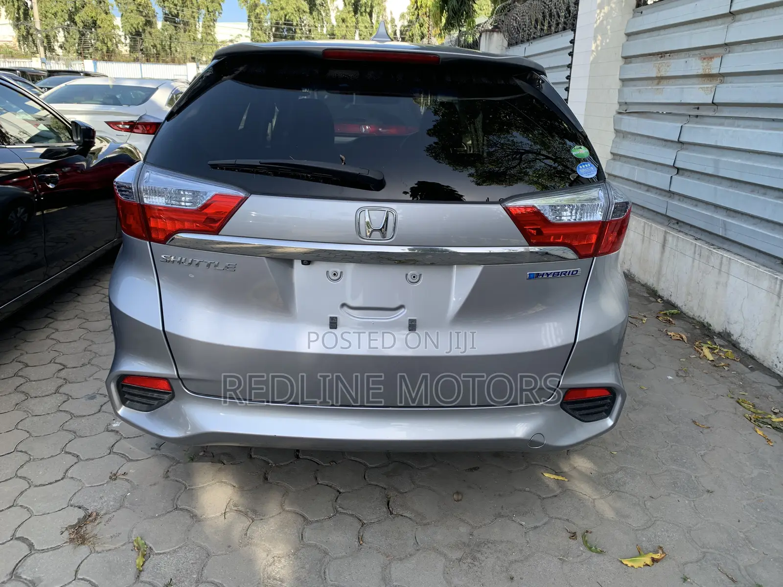 Honda Fit Shuttle 1.5 Hybrid 2WD 2018 Silver