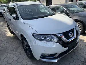 Nissan X-Trail 2.0 Petrol AWD 2018 White