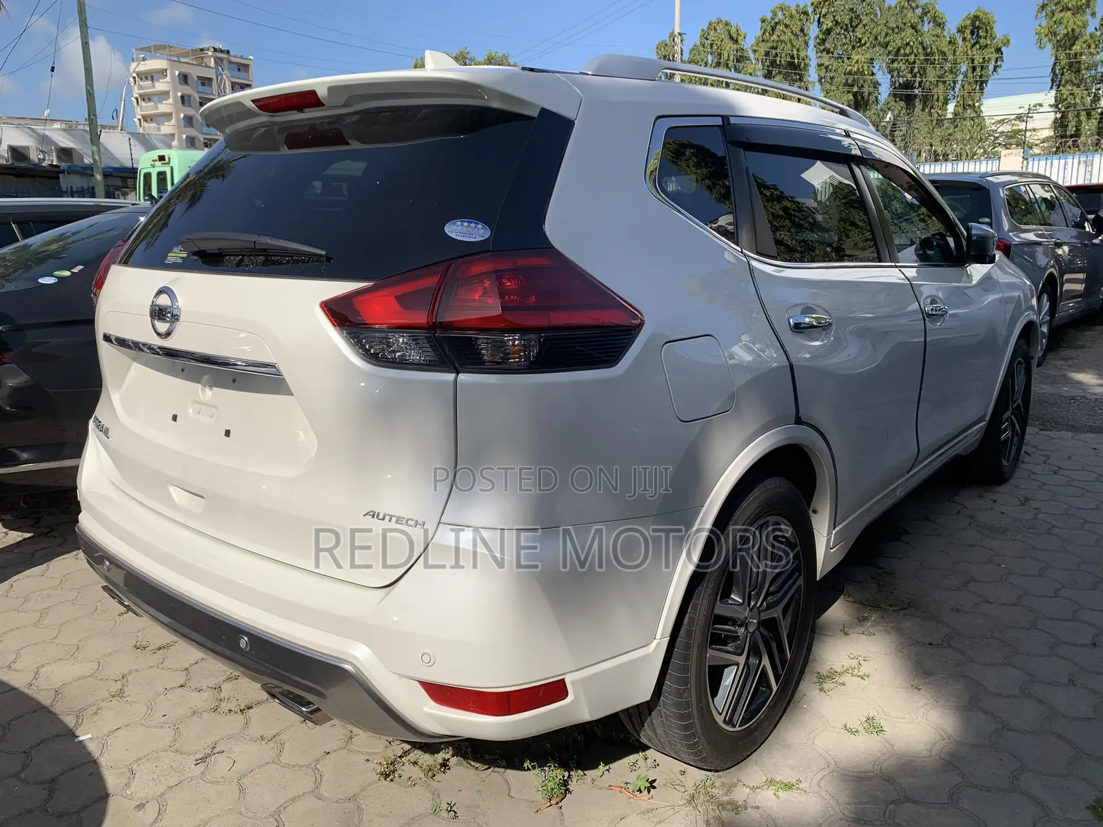 Nissan X-Trail 2.0 Petrol AWD 2018 White