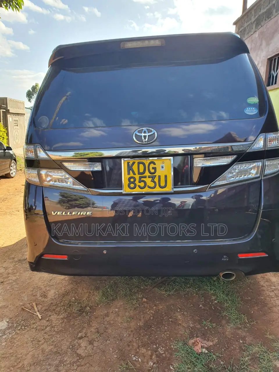 Toyota Alphard 2.4 Petrol AWD 2014 Maroon