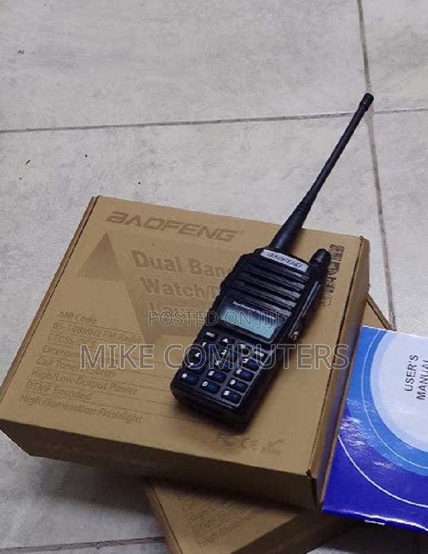 Walkie Talkie Uv 82 Radio Call Brandnew Baofeng