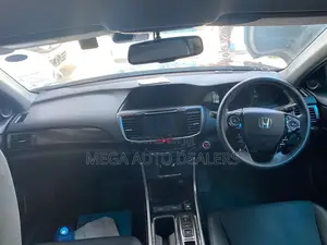 Honda Accord 2018 Brown