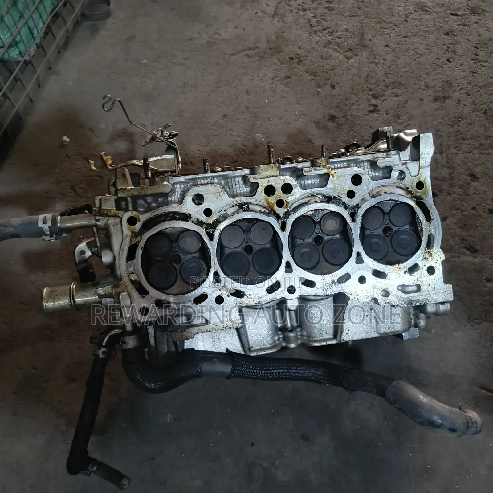 Noah 3zr. Cylinder Head