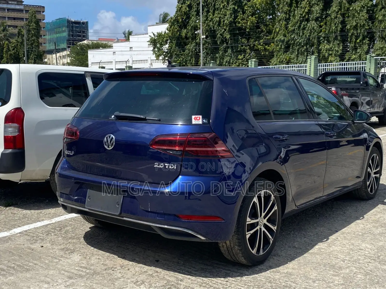 Volkswagen Golf 2018 Blue