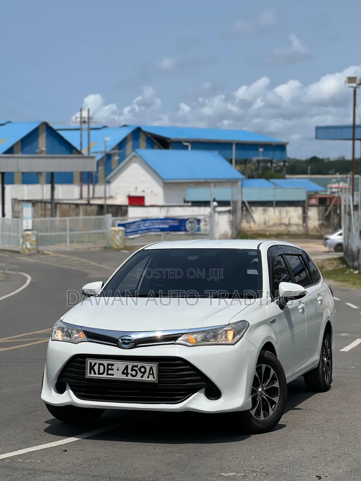 Toyota Corolla Fielder 2016 White