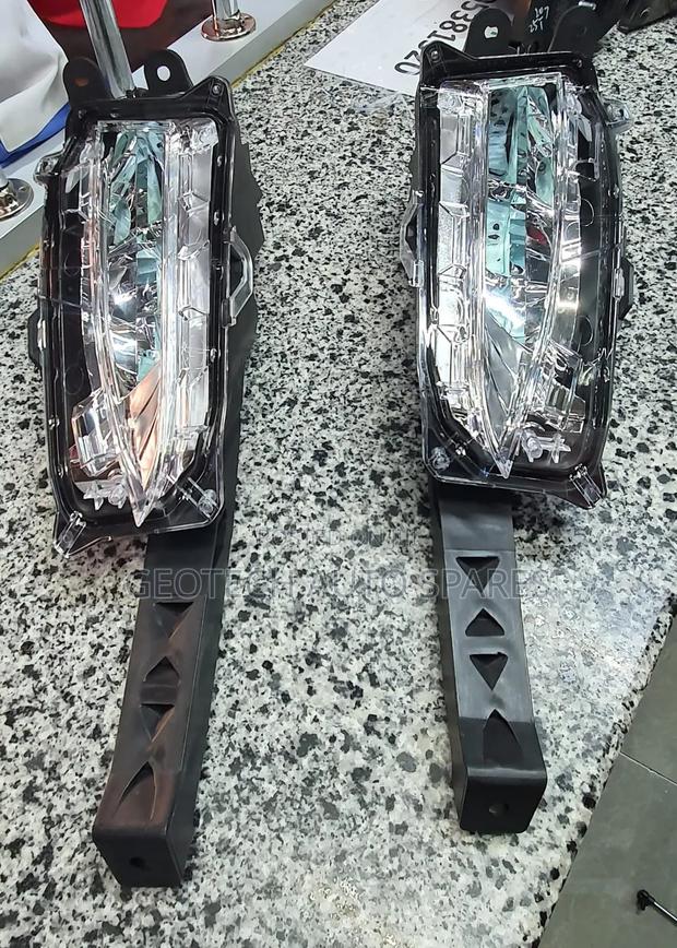 Lexus Nx 200t Foglights
