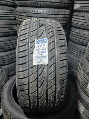 Maxtrek 275/40r20