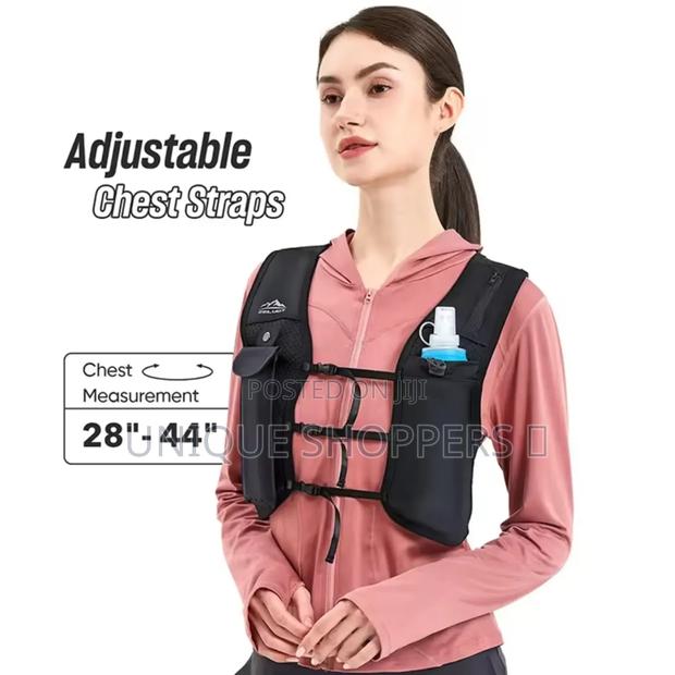 Running Vest With Water Bladder - thumbnail 2
