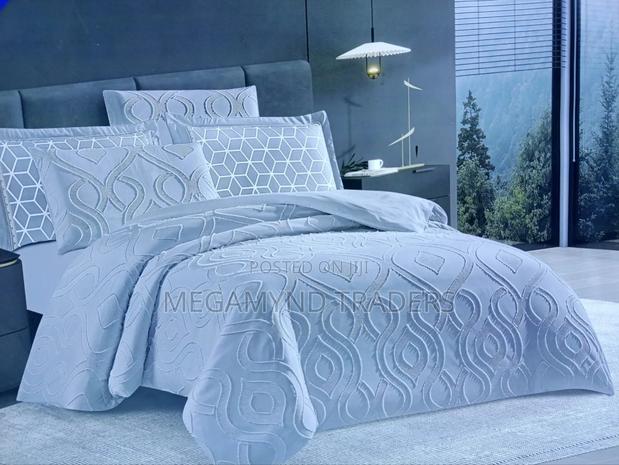 6pc Tufted Duvet Cover 6*6/Luxury Bedding Set - thumbnail 6