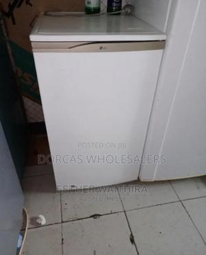 Colour White - Hisense 90litres Fridge - thumbnail 2