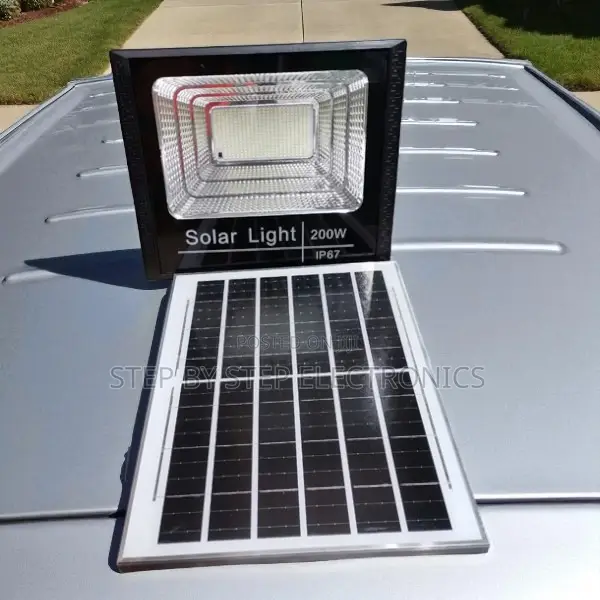 100w Solar Flood Light Ip67 Waterproof Maintenance Free Outdoor