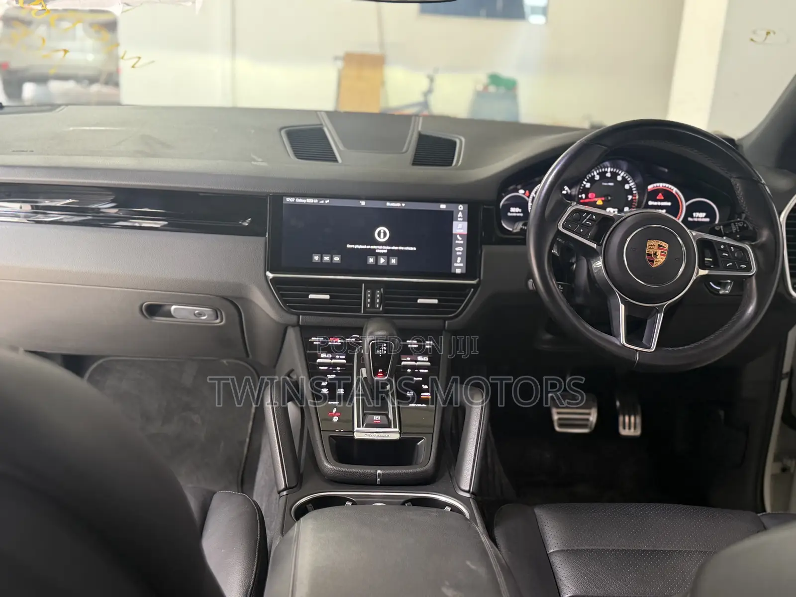 Porsche Cayenne Turbo AWD 2019 White