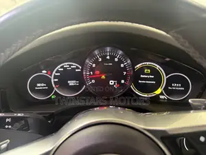 Porsche Cayenne Turbo AWD 2019 White