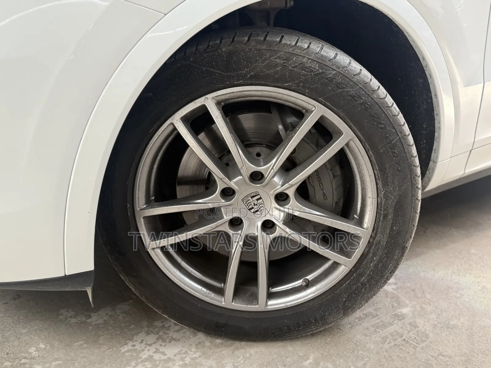 Porsche Cayenne Turbo AWD 2019 White