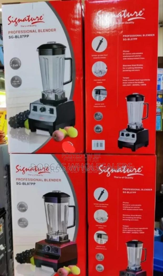 Restocked - Pay on Delivery Signature Commercial Blender