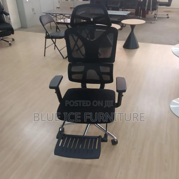 Modern Office Chair With Footrest - main view