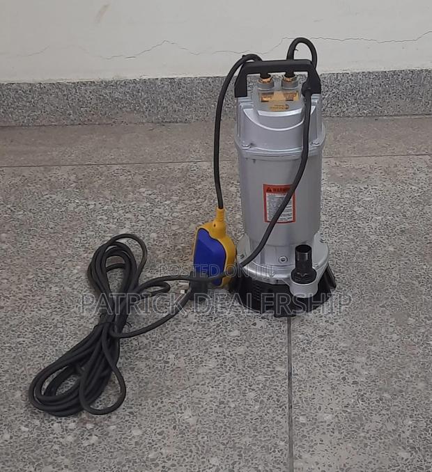 Submersible Water Pump - main view