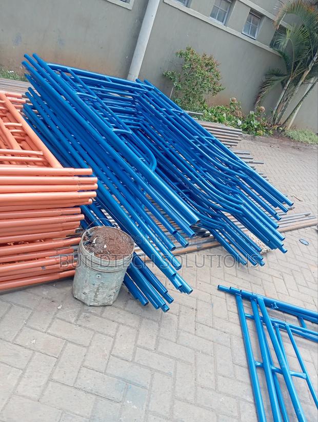 Mobile Scaffolding Access Ladder - main view