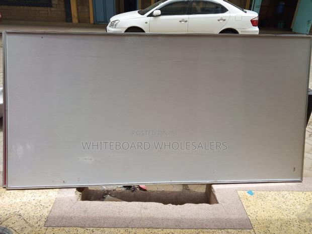 Heavy Duty White Board 240cm X 120cm (8ft X 4ft) - thumbnail 2