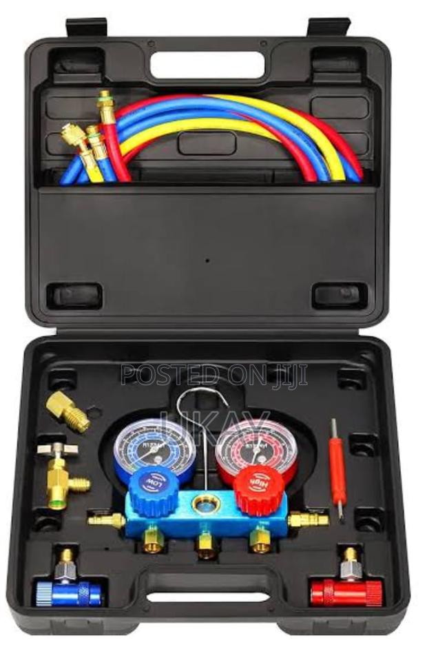Ac Manifold Gauge Set.