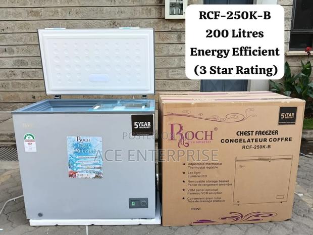 Roch 200l Chest Freezer Energy Efficient RCF-250-K-B (200 Litres) - main view
