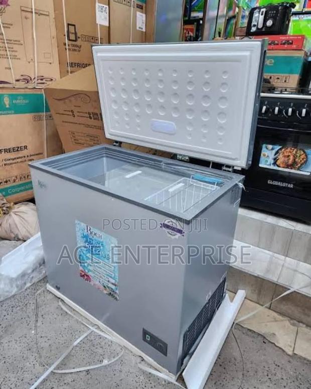 Roch 200l Chest Freezer Energy Efficient RCF-250-K-B (200 Litres) - thumbnail 2