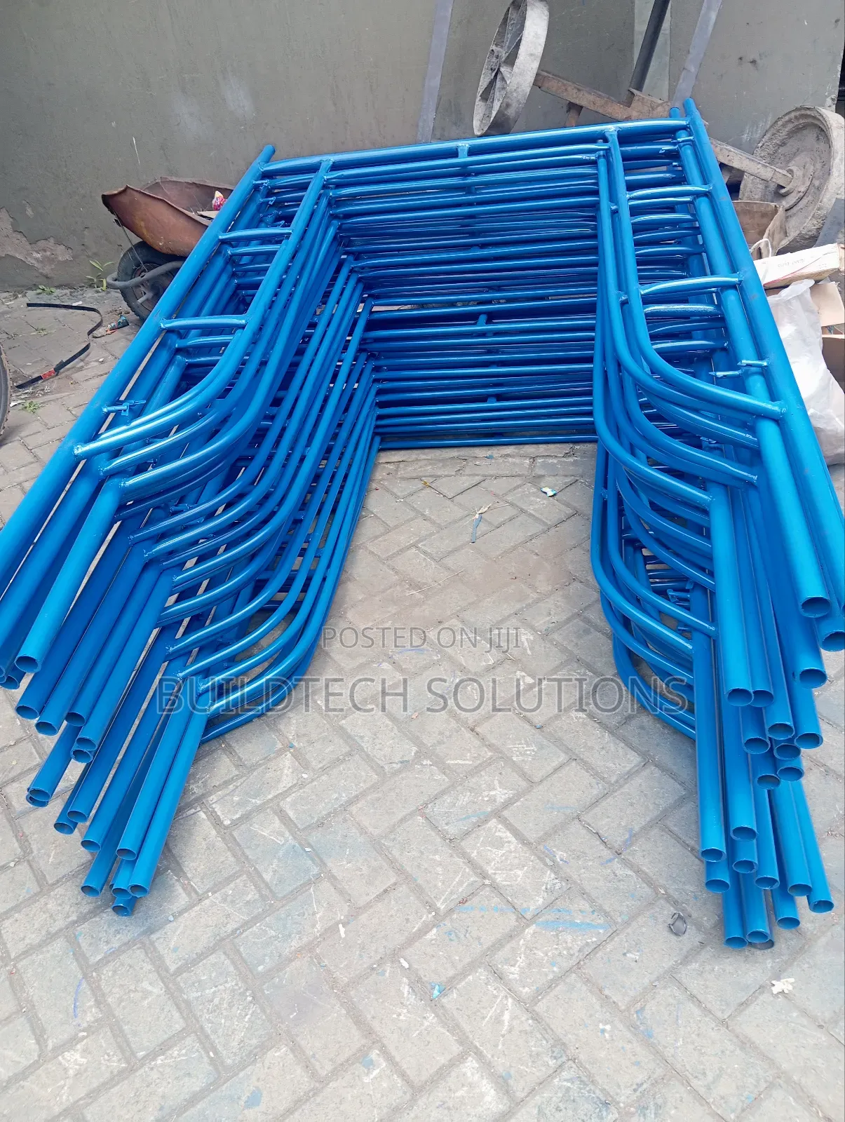 Rust Resistant Safety Scaffolding Ladders