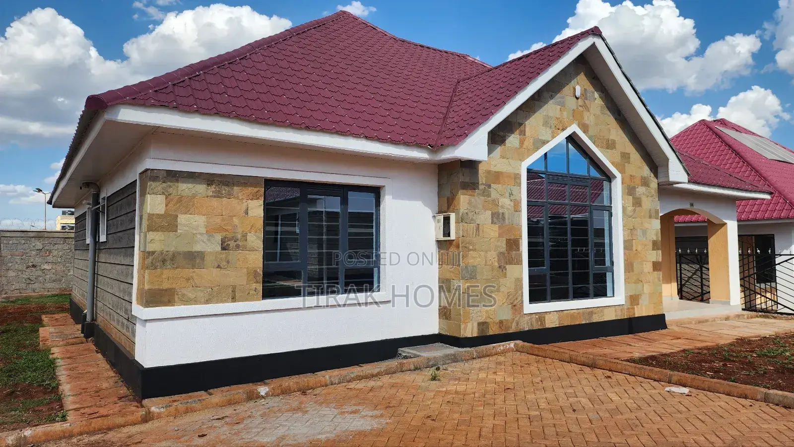 3bdrm Bungalow in Windsor Ridge 3 , Kenyatta Road / Theta for sale