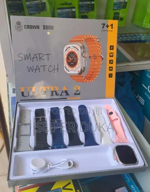 Crown S900 Ultra 2 Smartwatch.