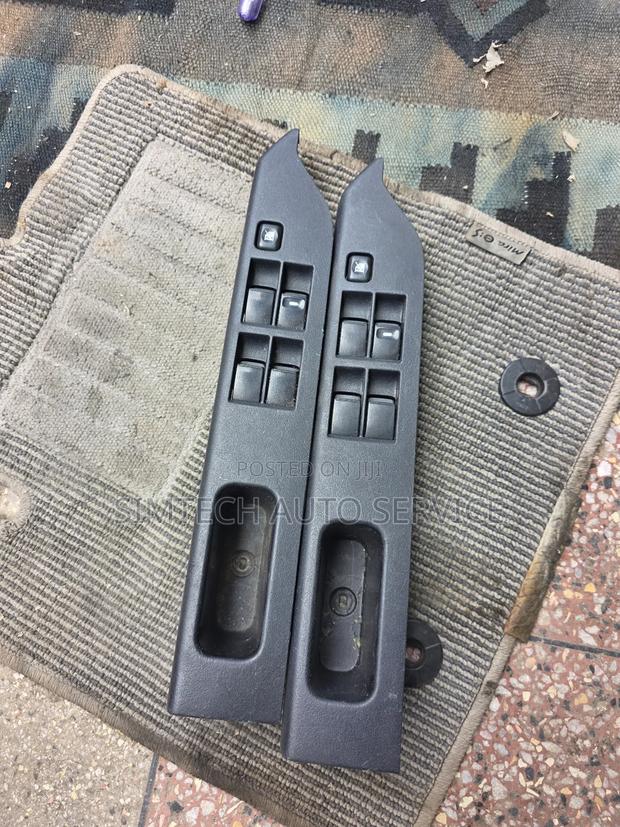 Mitsubishi Delica Main Window Switch - main view
