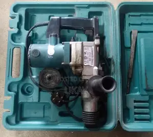 Makita Z1c-26 Rotary Hammer Drill.