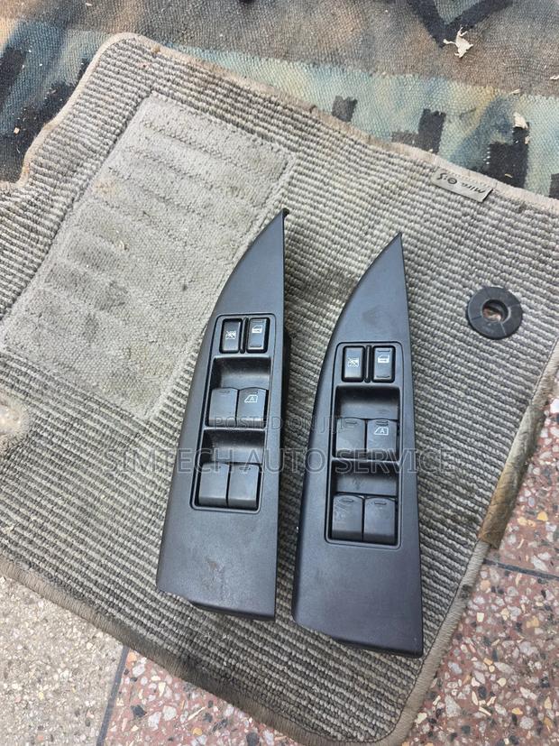 Subaru Legacy Main Window Switch
