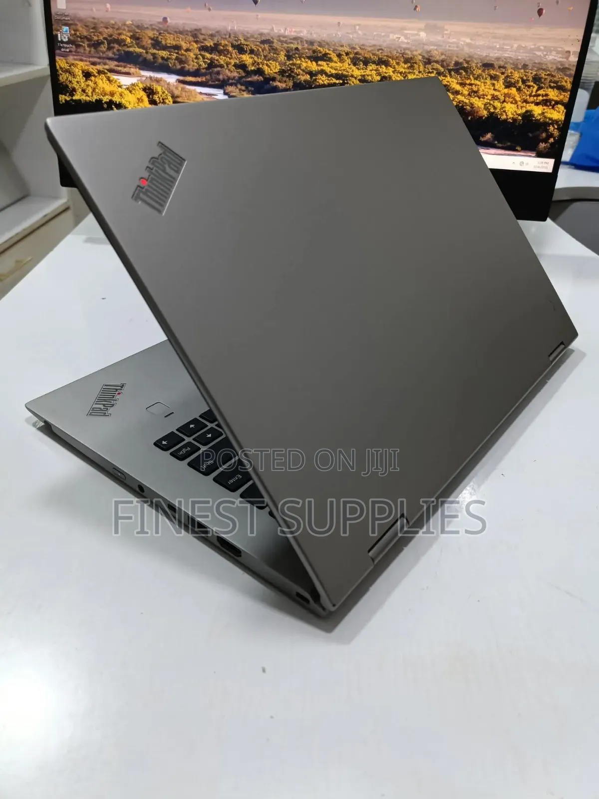 Laptop Lenovo Thinkpad X1 Yoga 4GB Intel Celeron HDD 128GB