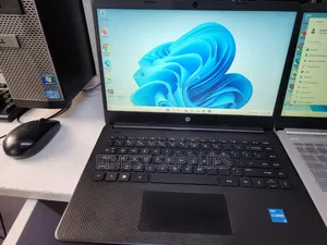 Laptop HP 14-dq2031tg 4GB Intel Celeron HDD 128GB